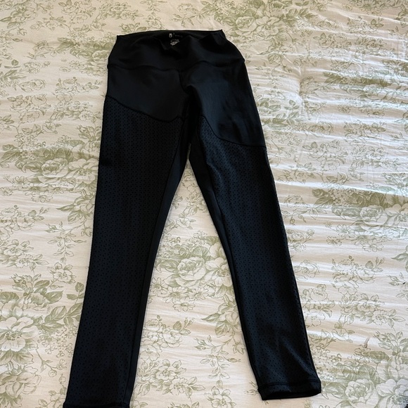 BuffBunny Midnight Black Leggings - Picture 1 of 4